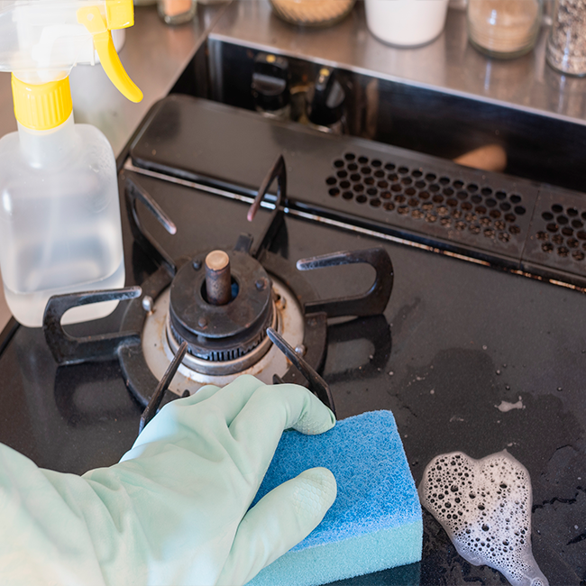 Cleaning countertops